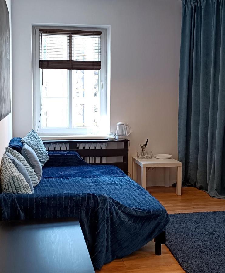 Duzy Prywatny Pokoj Blisko Starego Miasta. Pokoj 7 Warsaw Luaran gambar