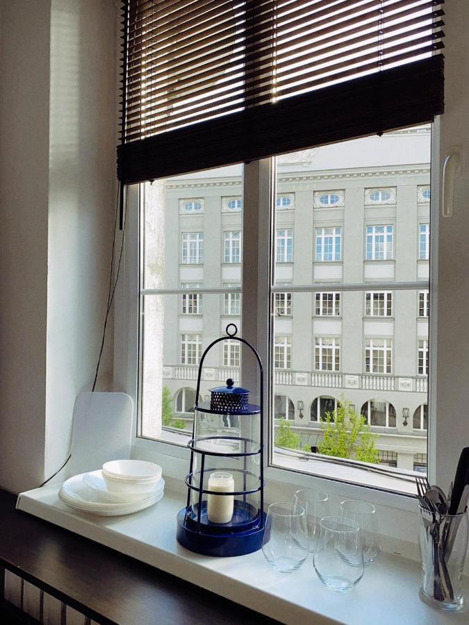 Duzy Prywatny Pokoj Blisko Starego Miasta. Pokoj 7 Warsaw Luaran gambar